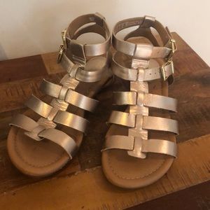 Clark’s artisan gold leather Roman sandals sz 7